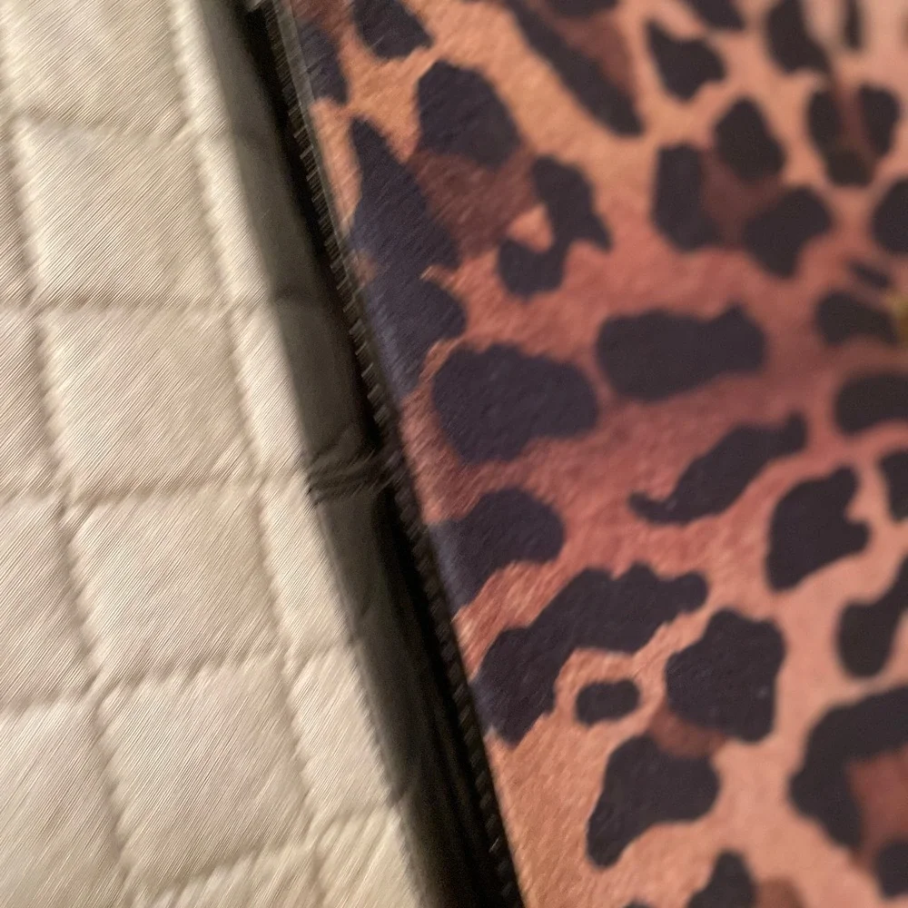 Laptop tablet cover
